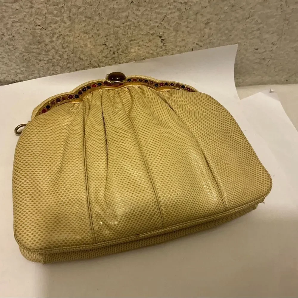 judith leiber  beige lizard bag Elegant Cream Clutch Bag